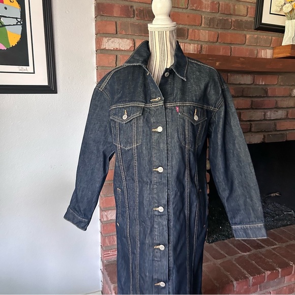 Levis Extra Long Denim Trucker Jacket Dark Wash Sz S - Picture 4 of 12